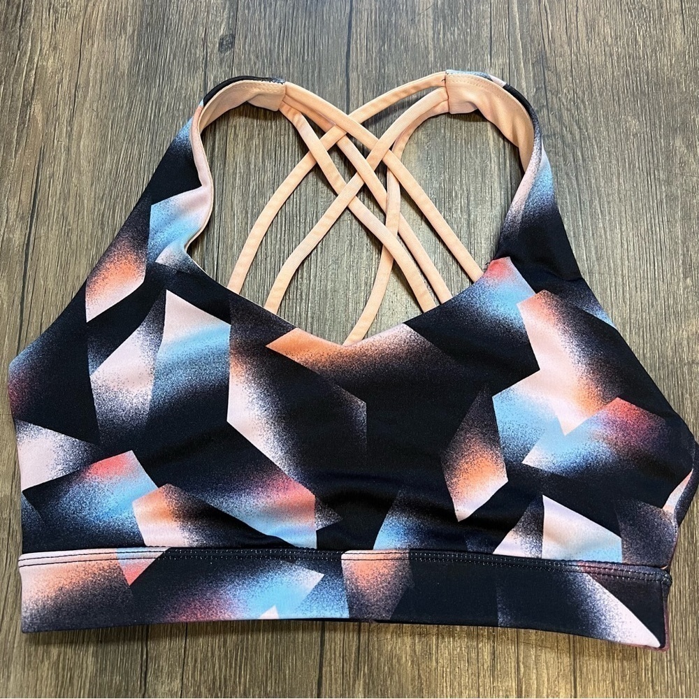 Women’s F21 Color Block Sports Bra Crisscross Back Size S